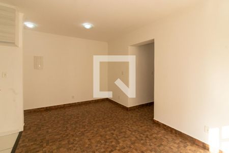Sala de apartamento para alugar com 2 quartos, 55m² em Lajeado, Cotia