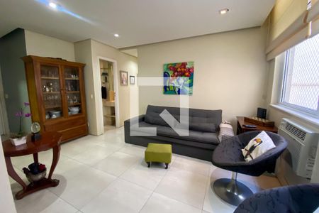 Sala de apartamento à venda com 2 quartos, 65m² em Leblon, Rio de Janeiro