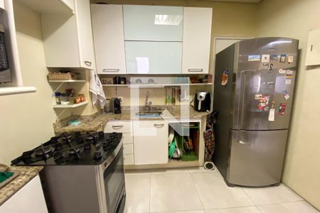 Cozinha de apartamento à venda com 2 quartos, 65m² em Leblon, Rio de Janeiro