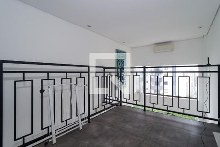 Sala de TV de apartamento para alugar com 2 quartos, 90m² em Vila Andrade, São Paulo