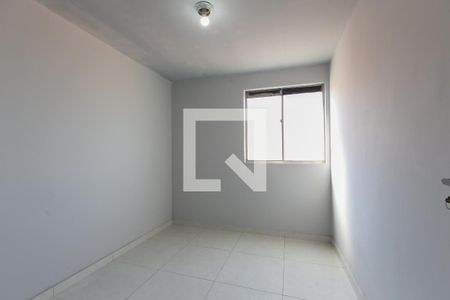 Quarto 1  de apartamento para alugar com 2 quartos, 55m² em Conjunto Residencial José Bonifácio, São Paulo