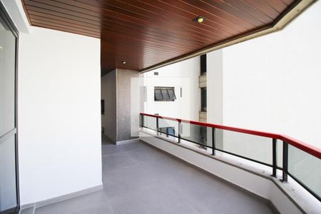 Varanda  de apartamento para alugar com 3 quartos, 187m² em Itaim Bibi, São Paulo