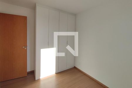 Quarto 2 de apartamento para alugar com 2 quartos, 43m² em Parque Industrial, Campinas
