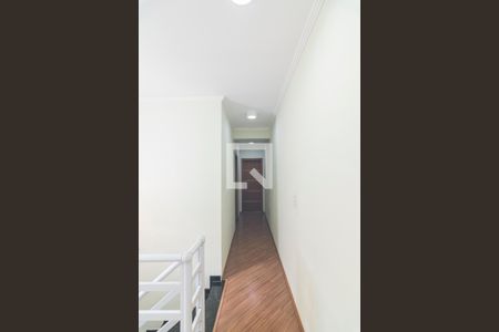 Corredor de casa à venda com 3 quartos, 166m² em Jardim Utinga, Santo André