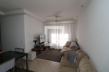 Sala de apartamento para alugar com 3 quartos, 68m² em Jardim Colina, São Paulo