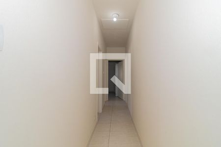 Corredor de apartamento para alugar com 2 quartos, 70m² em Vila Progredior, São Paulo