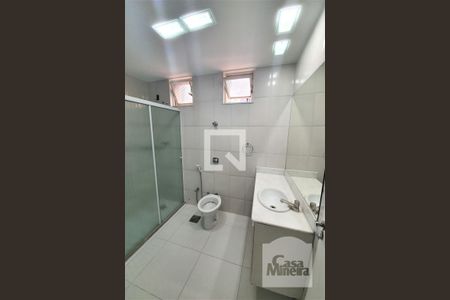 Banheiro  de apartamento à venda com 3 quartos, 130m² em Coracao de Jesus, Belo Horizonte