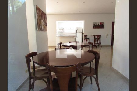 Sala de apartamento à venda com 3 quartos, 128m² em Vila Suzana, São Paulo