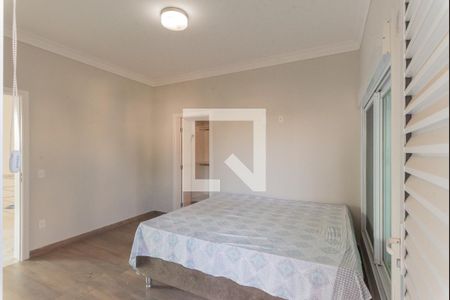 Casa à venda com 638m², 5 quartos e 4 vagas Casa à venda com 638m², 5 quartos e 4 vagasSuíte 2