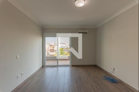 Casa à venda com 638m², 5 quartos e 4 vagas Casa à venda com 638m², 5 quartos e 4 vagasSuíte 4