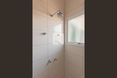 Casa à venda com 638m², 5 quartos e 4 vagas Casa à venda com 638m², 5 quartos e 4 vagasBanheiro da Suíte 3