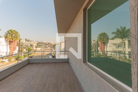 Casa à venda com 638m², 5 quartos e 4 vagas Casa à venda com 638m², 5 quartos e 4 vagasSacada da Suíte 2