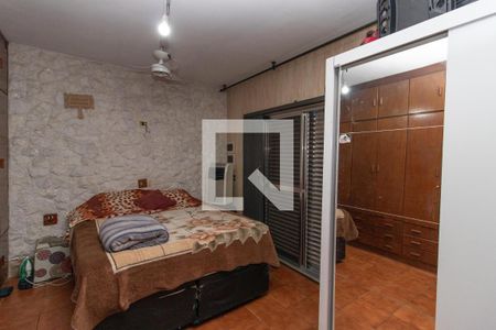 Quarto Suíte 1 de casa para alugar com 2 quartos, 130m² em Jardim Brasil (zona Norte), São Paulo