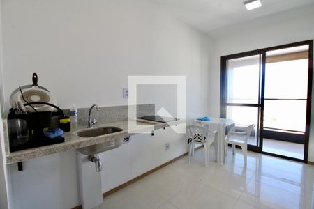 Sala/Cozinha de apartamento para alugar com 1 quarto, 32m² em Pituba, Salvador