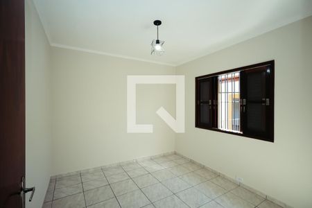Quarto 2 de casa à venda com 4 quartos, 187m² em Vila Caraguatá, São Paulo