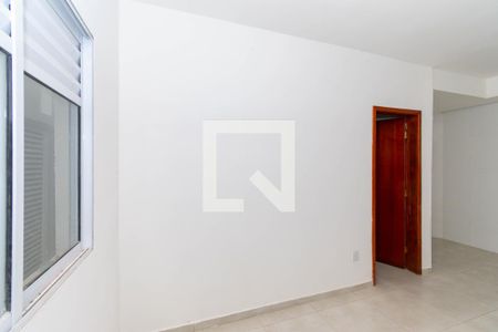 Sala de apartamento à venda com 1 quarto, 33m² em Vila Bertioga, São Paulo