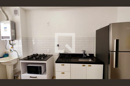 Cozinha e Área de Serviço de apartamento para alugar com 2 quartos, 44m² em Ponte Sao Joao, Jundiaí