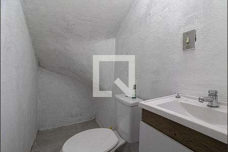 lavabo_1 de casa para alugar com 2 quartos, 55m² em Sacomã, São Paulo