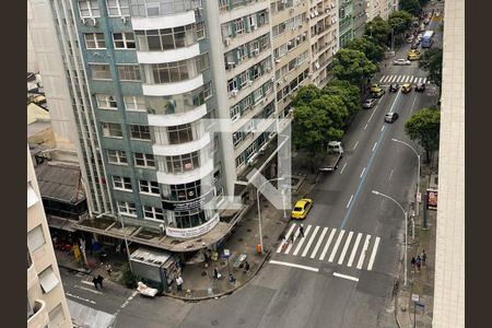 Vista 2 da Sala de apartamento para alugar com 1 quarto, 30m² em Copacabana, Rio de Janeiro