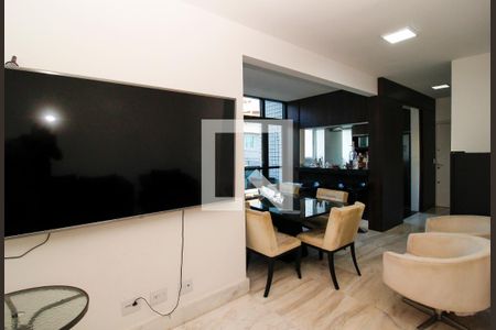 Sala de apartamento à venda com 3 quartos, 123m² em União, Belo Horizonte