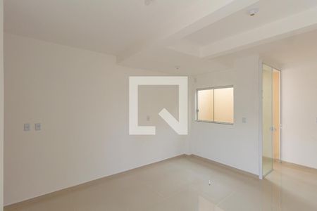 Sala de casa à venda com 2 quartos, 70m² em Niterói, Canoas