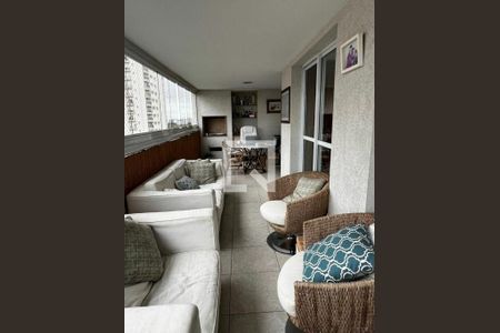 Apartamento à venda com 3 quartos, 201m² em Jardim Fonte do Morumbi, São Paulo