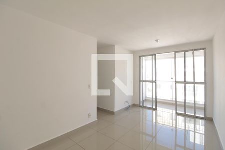 Sala de apartamento para alugar com 3 quartos, 70m² em Jardim Guanabara, Belo Horizonte