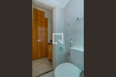 Banheiro da Suíte  de apartamento para alugar com 1 quarto, 58m² em Cambuí, Campinas