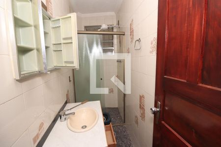 Banheiro de casa para alugar com 2 quartos, 100m² em Cangaíba, São Paulo