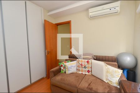 Quarto1 de apartamento à venda com 2 quartos, 62m² em Funcionários, Belo Horizonte