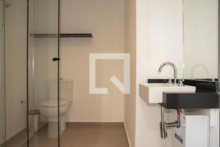 Banheiro de kitnet/studio à venda com 1 quarto, 16m² em Vila Clementino, São Paulo