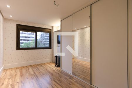 Quarto 1 de apartamento para alugar com 3 quartos, 146m² em Tristeza, Porto Alegre