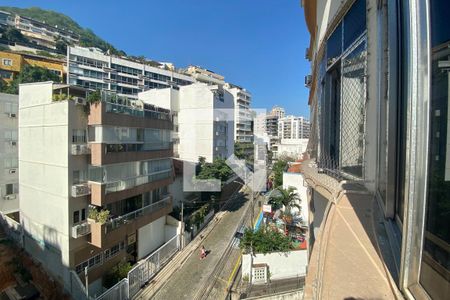 Vista de apartamento para alugar com 3 quartos, 114m² em Humaitá, Rio de Janeiro