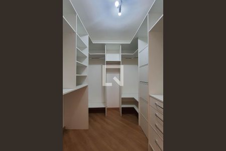 Closet Quarto de casa à venda com 3 quartos, 244m² em Lauzane Paulista, São Paulo