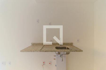 Cozinha de kitnet/studio à venda com 1 quarto, 17m² em Santa Efigênia, São Paulo