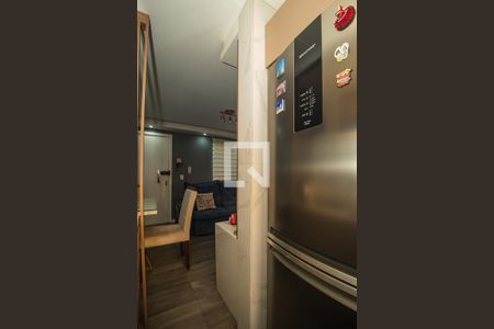 Cozinha de apartamento para alugar com 2 quartos, 42m² em Partenon, Porto Alegre