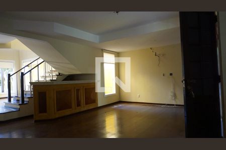 Casa de condomínio à venda com 10000m², 4 quartos e 3 vagasSala 1