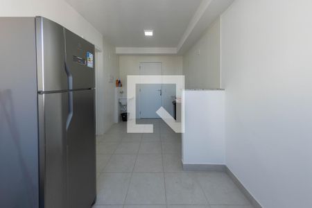 Sala/Cozinha de apartamento para alugar com 1 quarto, 27m² em Vila Ema, São Paulo