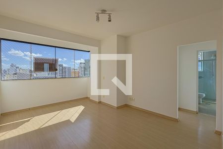 Sala de apartamento à venda com 2 quartos, 60m² em Serra, Belo Horizonte