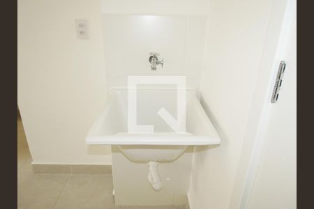 Sala/Cozinha Americana - Tanque de apartamento para alugar com 2 quartos, 33m² em Piqueri, São Paulo