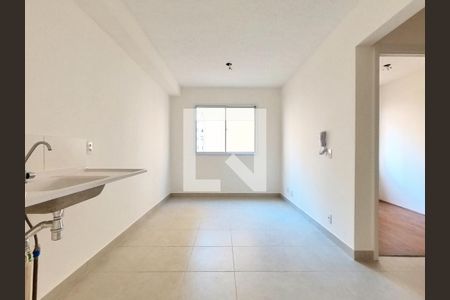 Sala/Cozinha Americana de apartamento para alugar com 2 quartos, 33m² em Piqueri, São Paulo