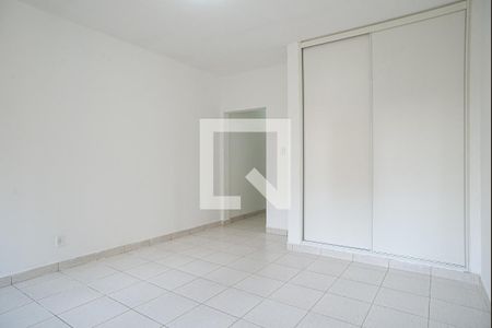 Sala/Quarto de kitnet/studio para alugar com 1 quarto, 36m² em Centro, São Paulo
