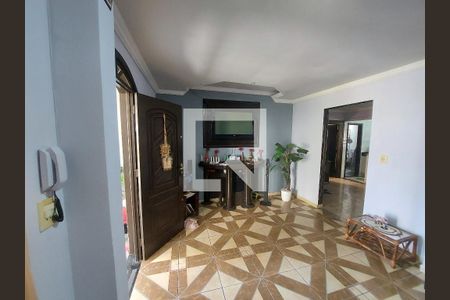 Sala 1 de casa para alugar com 5 quartos, 400m² em Tres Barras, Contagem