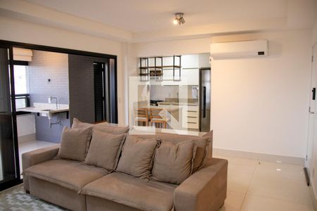 Sala de apartamento para alugar com 3 quartos, 105m² em Park Lozandes, Goiânia