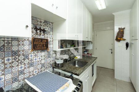 Cozinha de apartamento à venda com 2 quartos, 95m² em Indianópolis, São Paulo