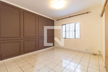 Quarto 1 de casa para alugar com 2 quartos, 68m² em Vila Moraes, São Paulo