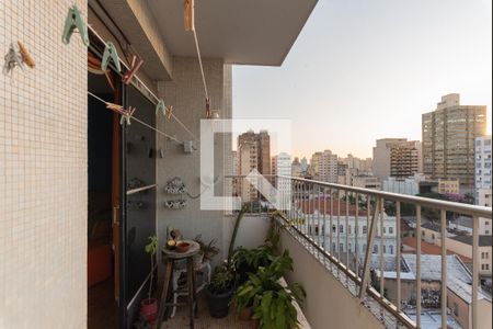 Sacada da Sala de apartamento para alugar com 3 quartos, 118m² em Centro, Campinas