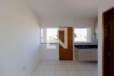 Sala e Cozinha Integrada  de apartamento para alugar com 1 quarto, 27m² em Jardim Maringa, São Paulo
