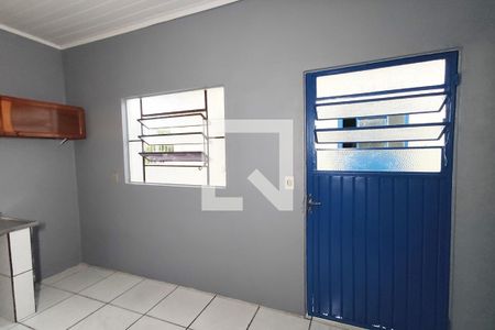 Cozinha e Área de Serviço de casa para alugar com 1 quarto, 43m² em Centro, São Leopoldo