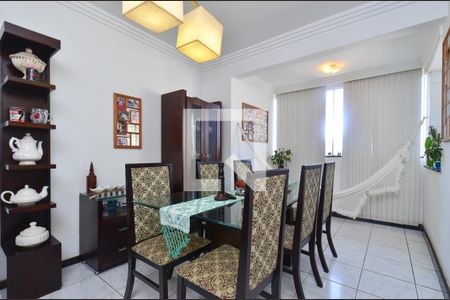 Sala de jantar de apartamento à venda com 3 quartos, 120m² em Sagrada Família, Belo Horizonte